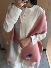 China Replica Burberry Scarf 54usd Only